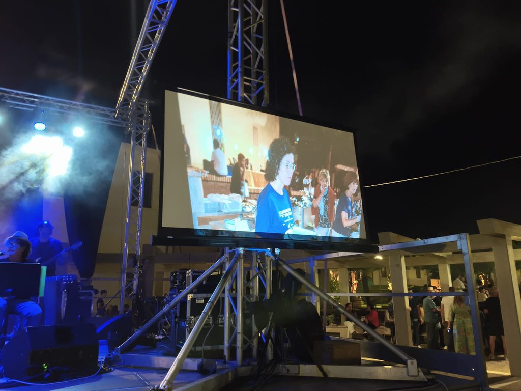 Un successo il XIX Tamburello Festival di Zambrone. Una serata nel segno di Angela, tra musica, memoria e comunità 2 Foto video con Angela