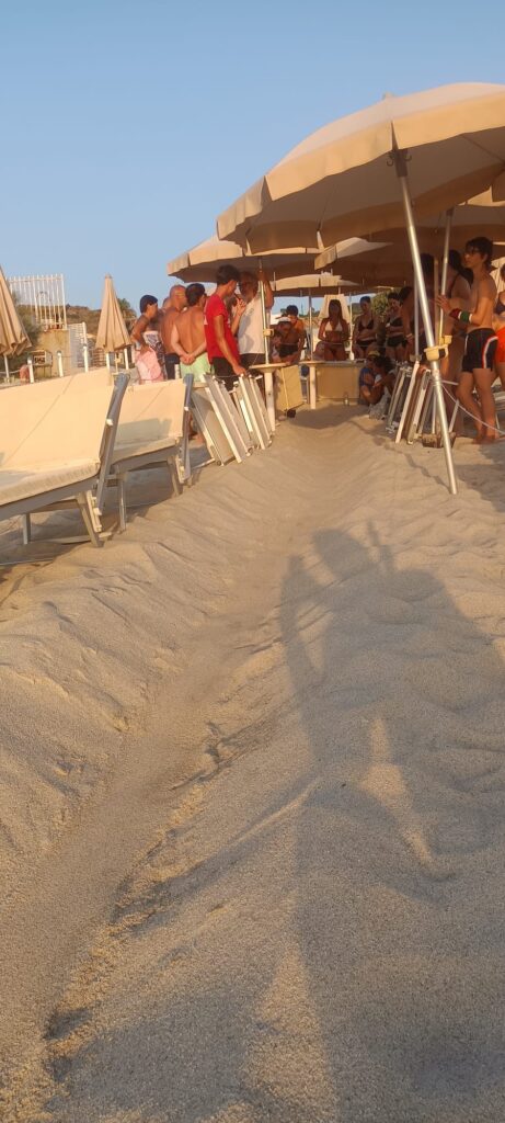 Trovato sulla spiaggia di Zambrone, in un lido, il quarto nido di tartarughe della stagione 2 IMG 20260729 WA0070