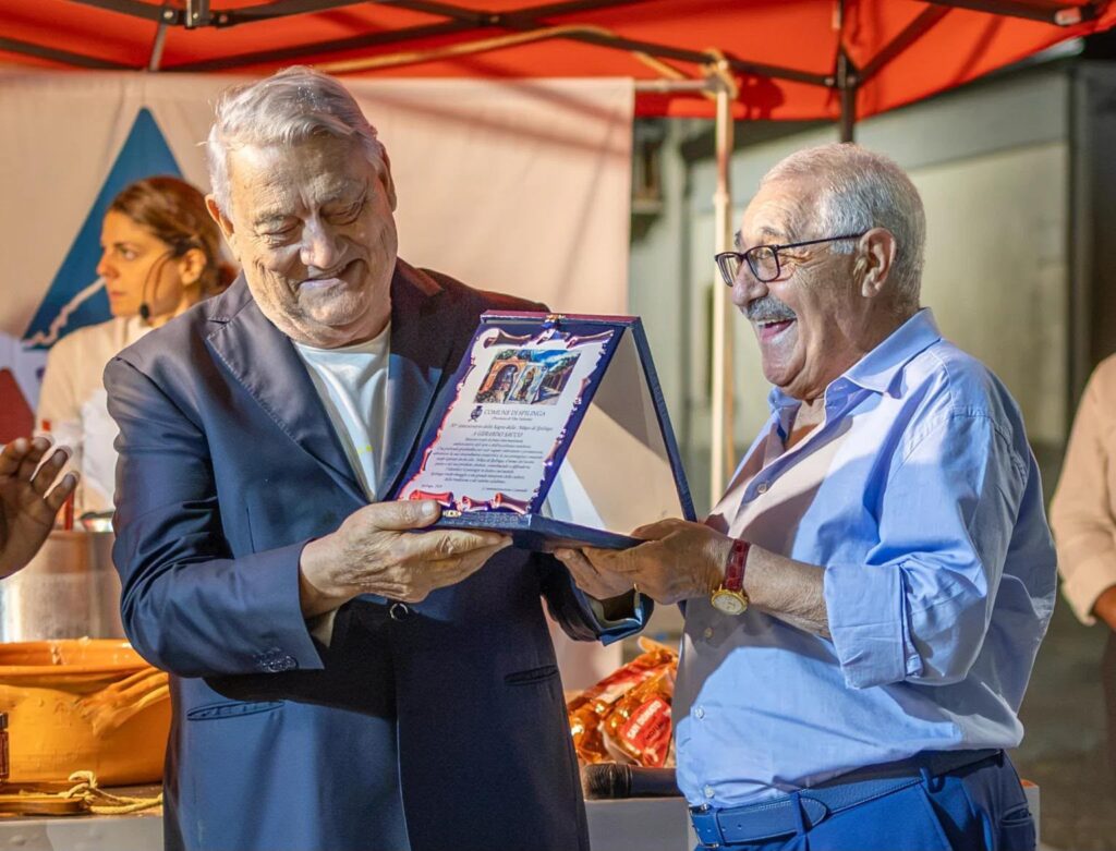 Dal cuore della ‘nduja prende forma il Distretto del Cibo: Spilinga apre il nuovo percorso di sviluppo del Vibonese 7 WhatsApp Image 2026 08 09 at 18.41.34