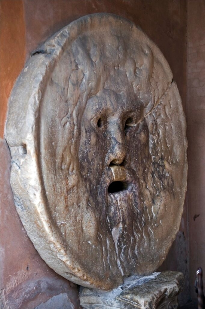La Bocca della Verità, non era un magico giudice, ma un antico tombino romano 4 bocca della verita 3