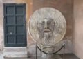 La Bocca della Verità, non era un magico giudice, ma un antico tombino romano 6 La Bocca della Verità, non era un magico giudice, ma un antico tombino romano
