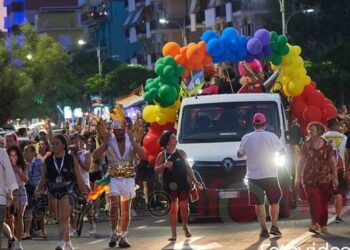 Che bella festa il Pride a Marina di Catanzaro, città aperta 12 Che bella festa il Pride a Marina di Catanzaro, città aperta