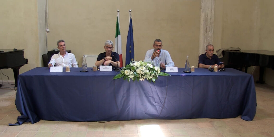 Tropea, il sogno della funicolare diventa realtà: in arrivo 2,5 milioni per collegare il centro alla Madonna dell’Isola (VIDEO)