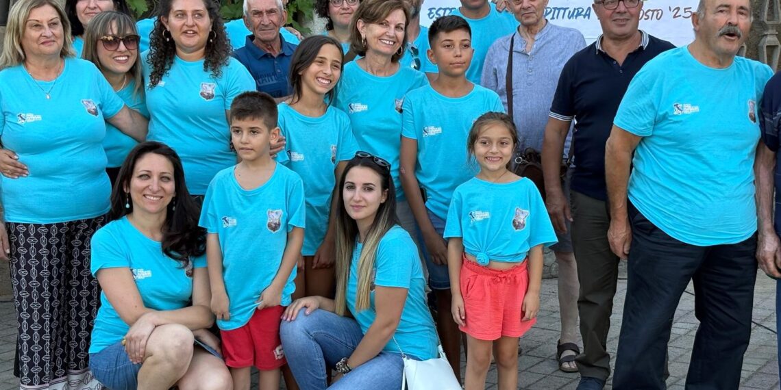 “EmozionARTI a Rombiolo”: il 7 agosto torna l’estemporanea che unisce arte, territorio e comunità 1 “EmozionARTI a Rombiolo”: il 7 agosto torna l’estemporanea che unisce arte, territorio e comunità
