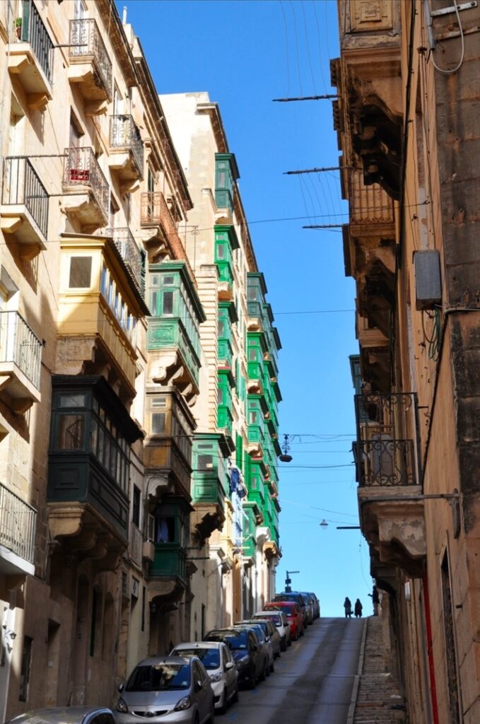 La Valletta, il fascino dorato del gioiello del Mediterraneo 3 la valletta 2