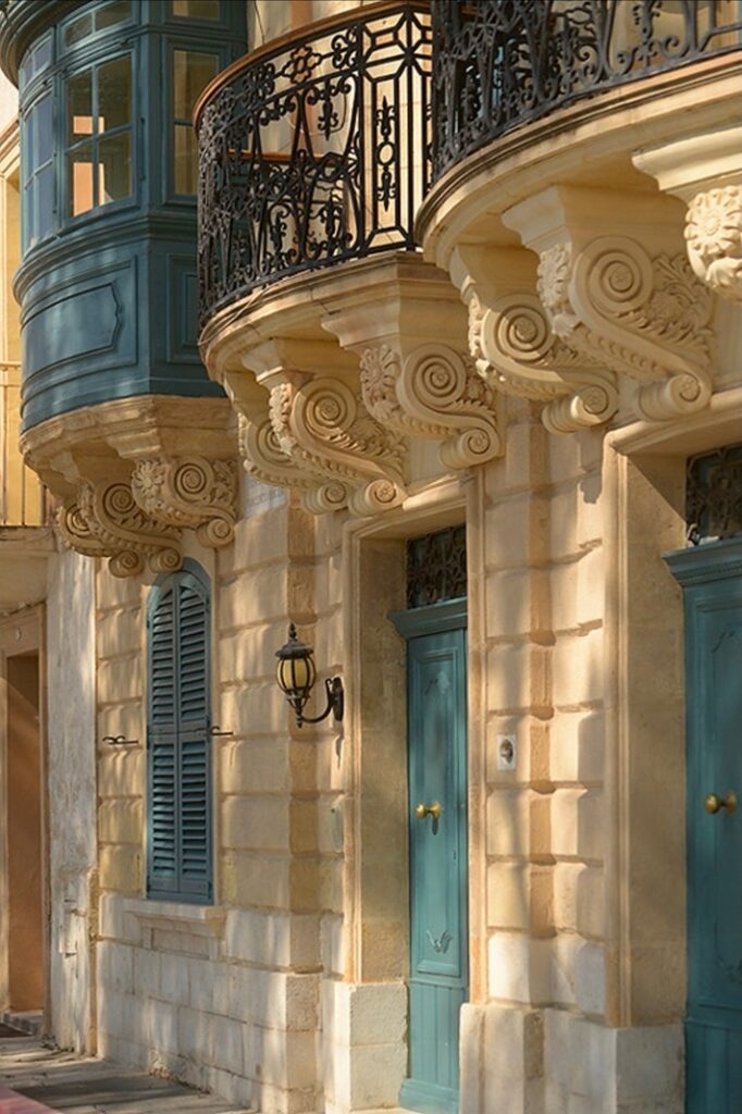 La Valletta, il fascino dorato del gioiello del Mediterraneo 5 la valletta 5