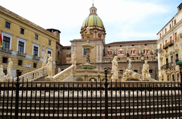 La Fontana della Vergogna di Palermo. Storia, simboli e leggende della Fontana Pretoria 2 palermo 3