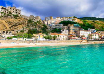 Pizzo Calabro e il suo mare: quando la sinergia istituzionale restituisce dignità al territorio 8 Pizzo Calabro e il suo mare: quando la sinergia istituzionale restituisce dignità al territorio
