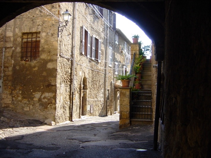 Tarquinia, una città costruita su due mondi 2 tarquinia 3
